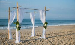 Beach Wedding on North Carolina's Crystal Coast Beach Wedding on North Carolina's Crystal Coast